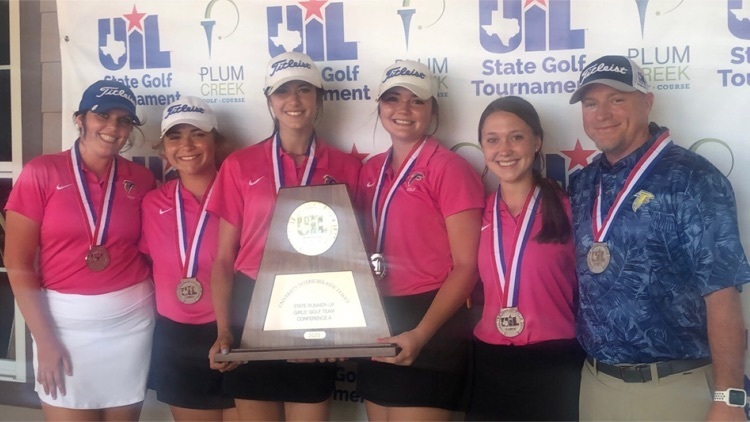 golf team earns second place 