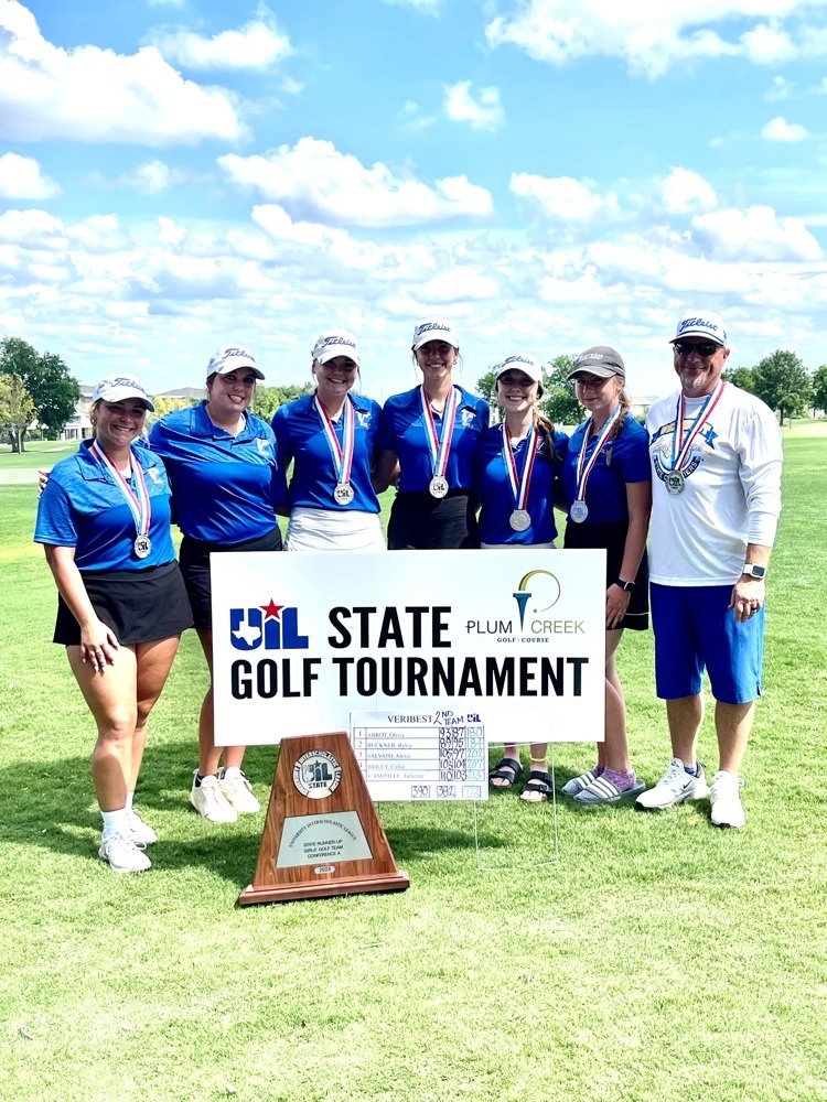 golf team with trophy at state 